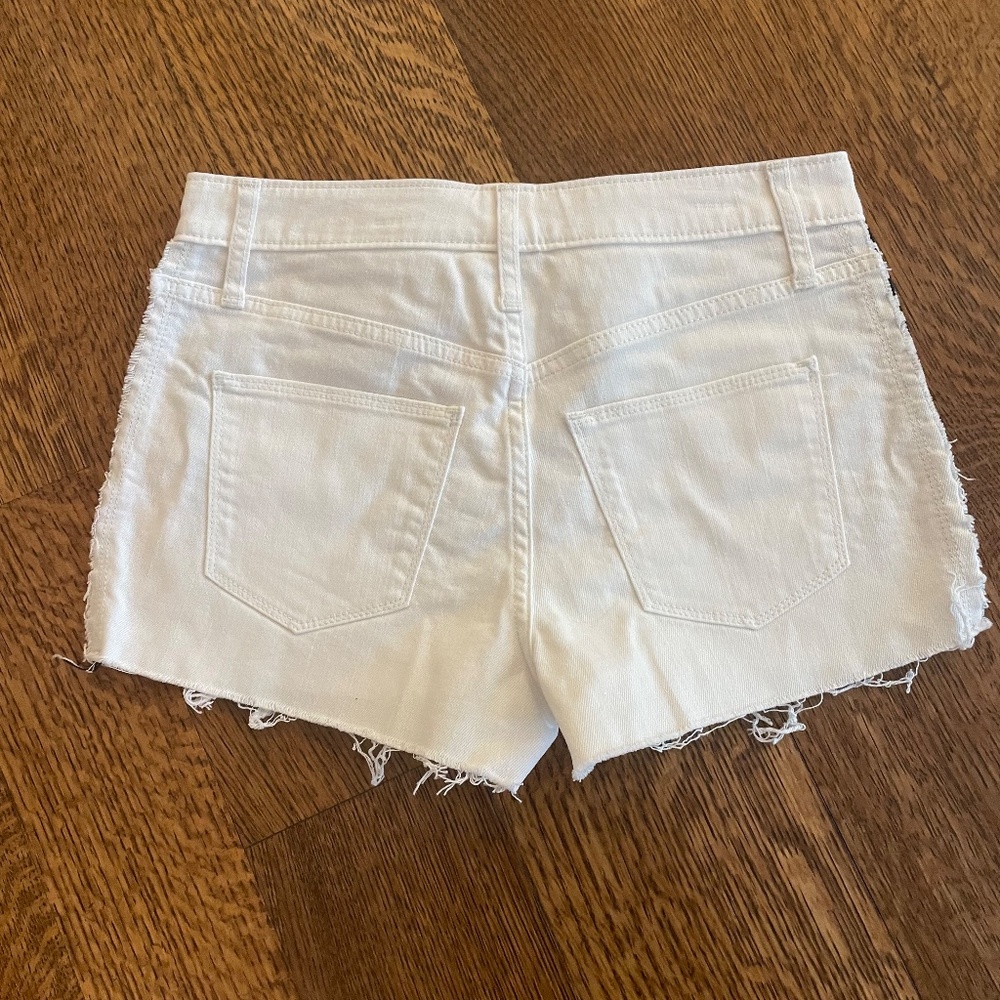 Universal Thread Denim shorts Size 26R/2  White with B & W Details - Picture 2 of 5